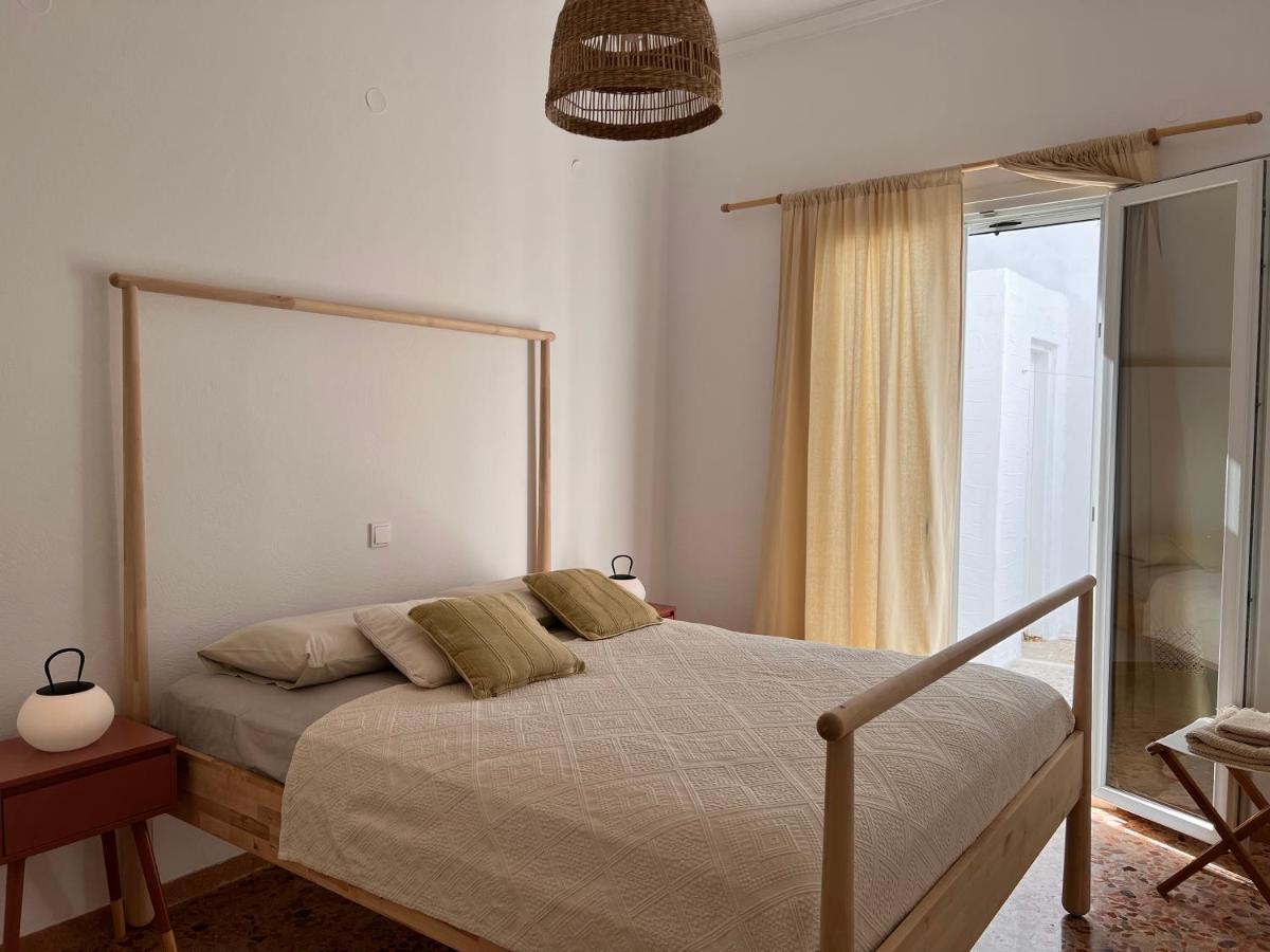 Apartment In Paros ภายนอก รูปภาพ